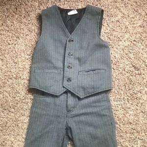 Super cute dressy pants and vest